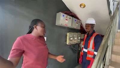 THE electrical MAINTENANCE PERSON pounded SILVER ANAL&rsquo;S vagina WHILE COMING FOR HOUSEHOLD MAINTENANCE