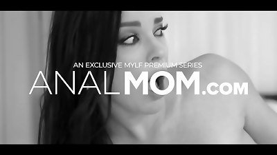 AnalMom - successful Stepson Agrees To neat The house In swap To tear up His big-titted Stepmom's tight butt